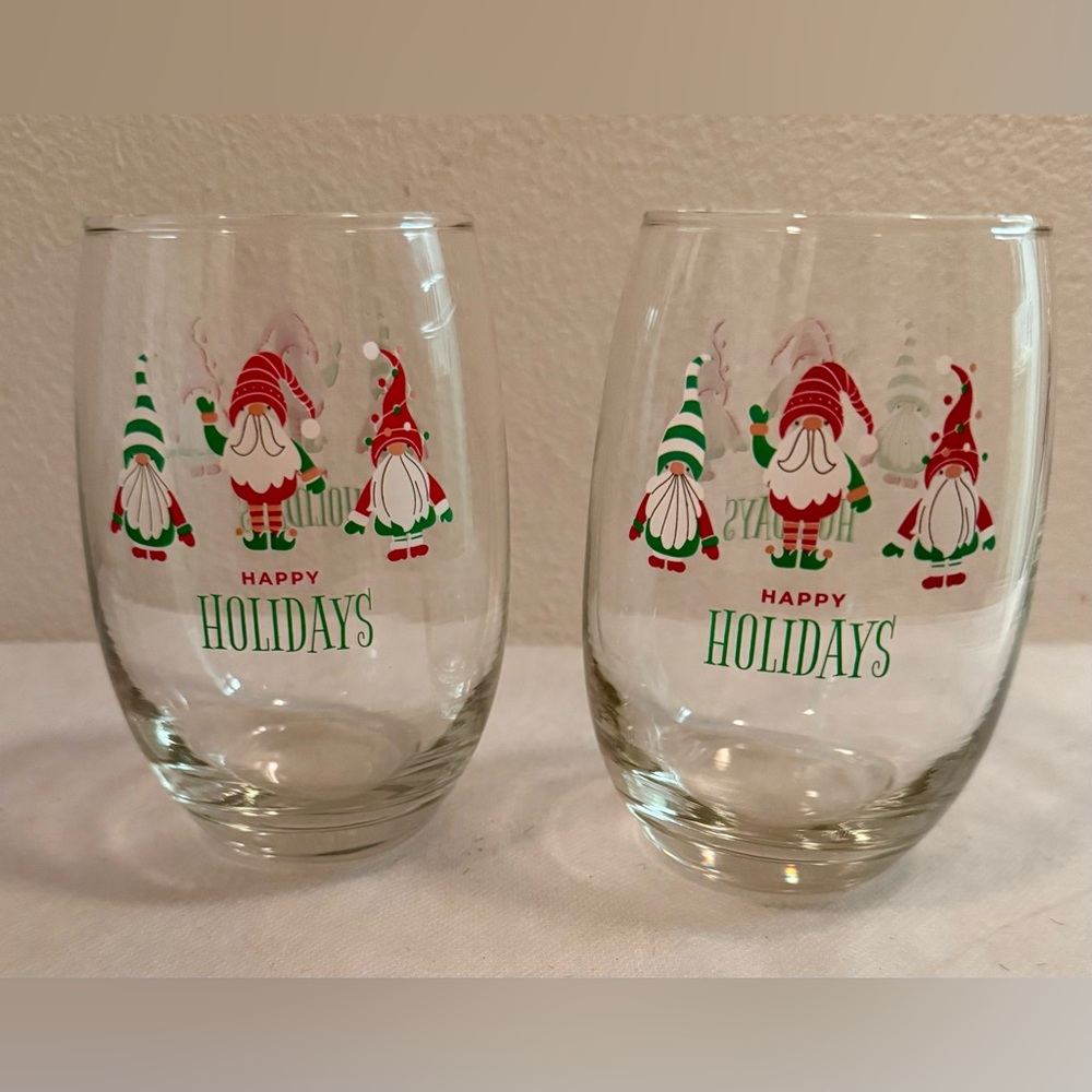 2 Christmas Gnomes, stemless wine glasses. 16oz